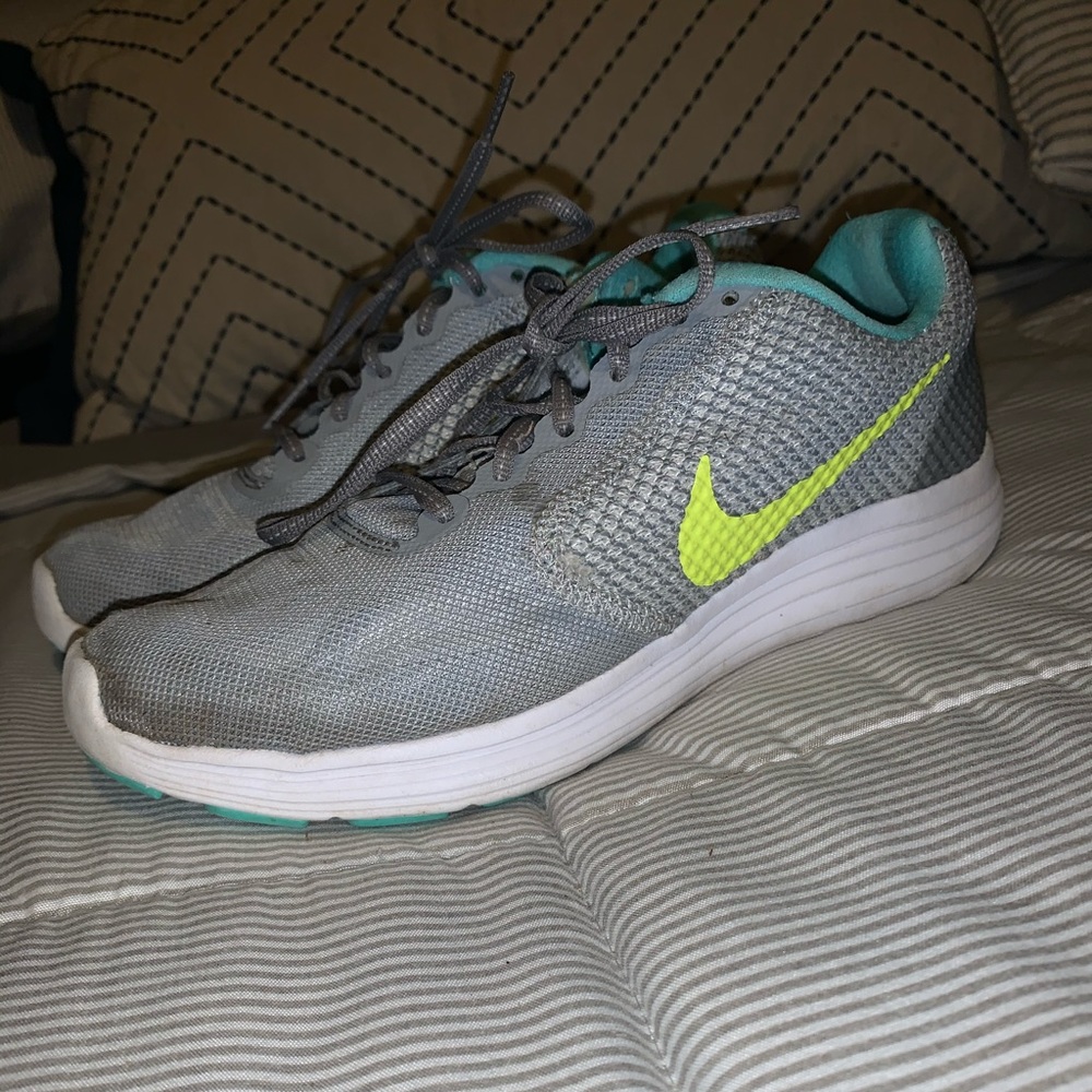 Play shoes 👟